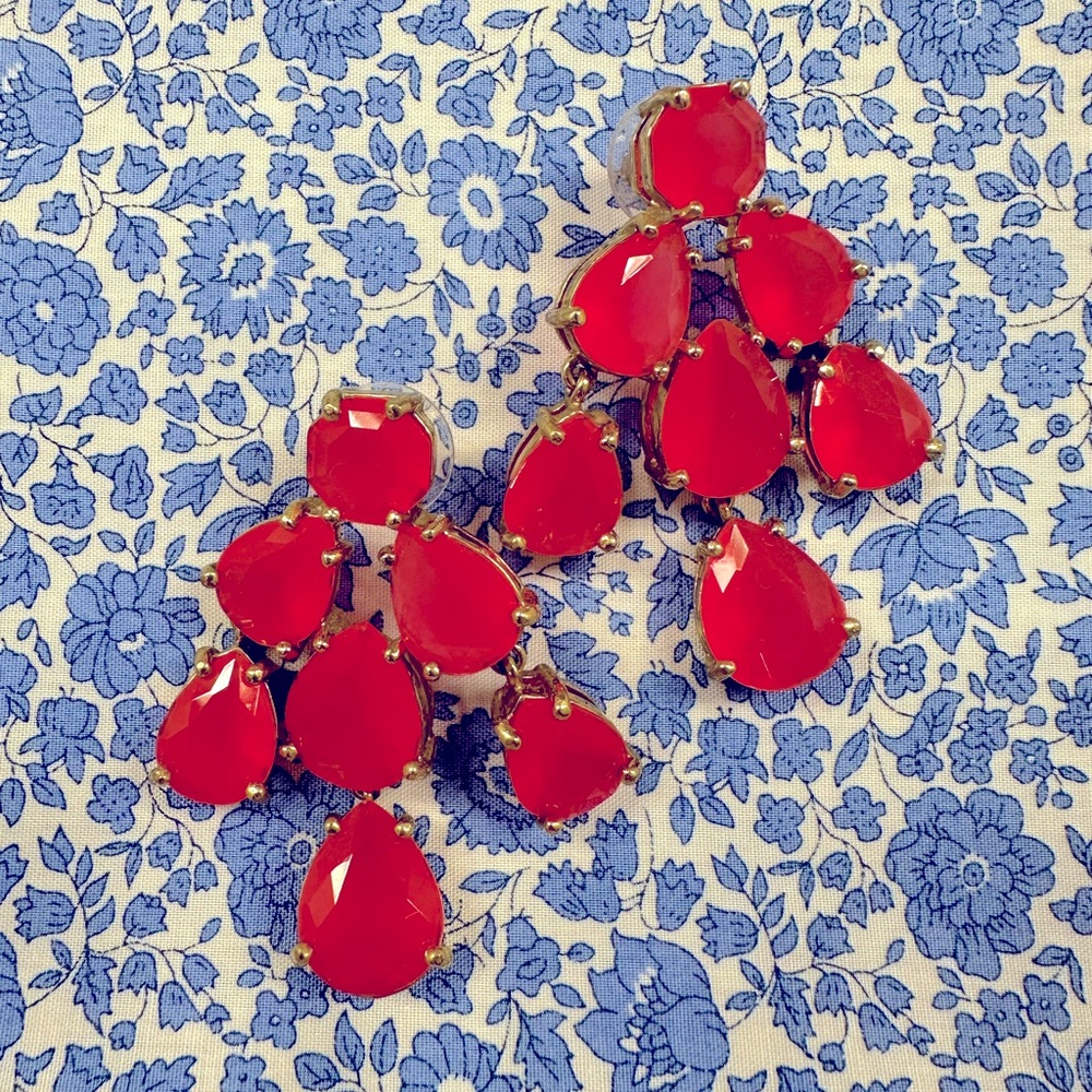 Kate Spade chandelier dangle earrings in hot pink